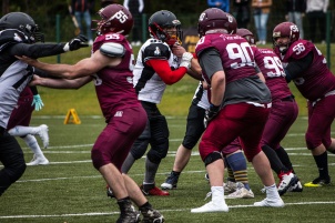 Bosnian Spartans beaten Slovenian Storks in American football