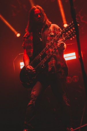 Halestorm performing in Vienna as the opening act for the Alter Bridge