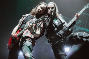 Halestorm performing in Vienna as the opening act for the Alter Bridge