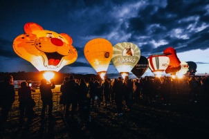 The largest aviation event in Slovenia was taking place between 16th and 23th September in Murska Sobota. More than 100 Hot Air Balloons were present in competition. 500+ more pics from this event can be found here.