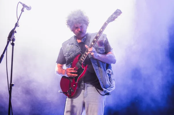 Wolfmother, photograph 1