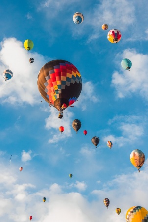 The largest aviation event in Slovenia was taking place between 16th and 23th September in Murska Sobota. More than 100 Hot Air Balloons were present in competition. 500+ more pics from this event can be found here.