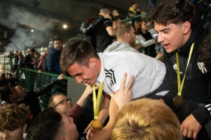 The Mura footballers wrote a football fairy tale. In the last round of the First League of Telekom Slovenije, they defeated Maribor 1 : 3 in Ljudski vrt and won the historic first title in the Slovenian national championship.